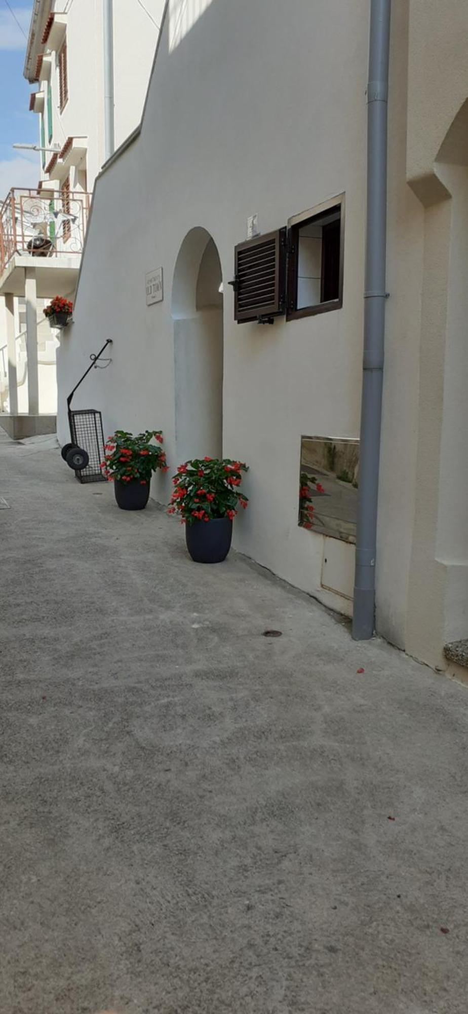 Old Town Baska Apartment Exterior foto